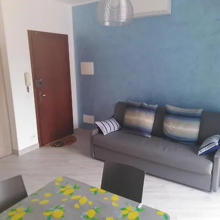 Bilocale Via Marconi * San Bartolomeo Al Mare